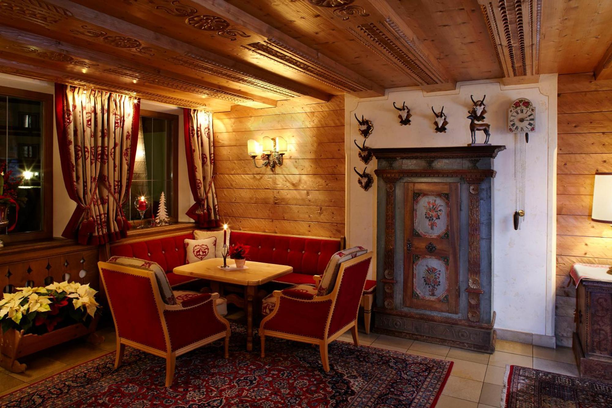 Sporthotel Loruenser Zuers Exterior photo